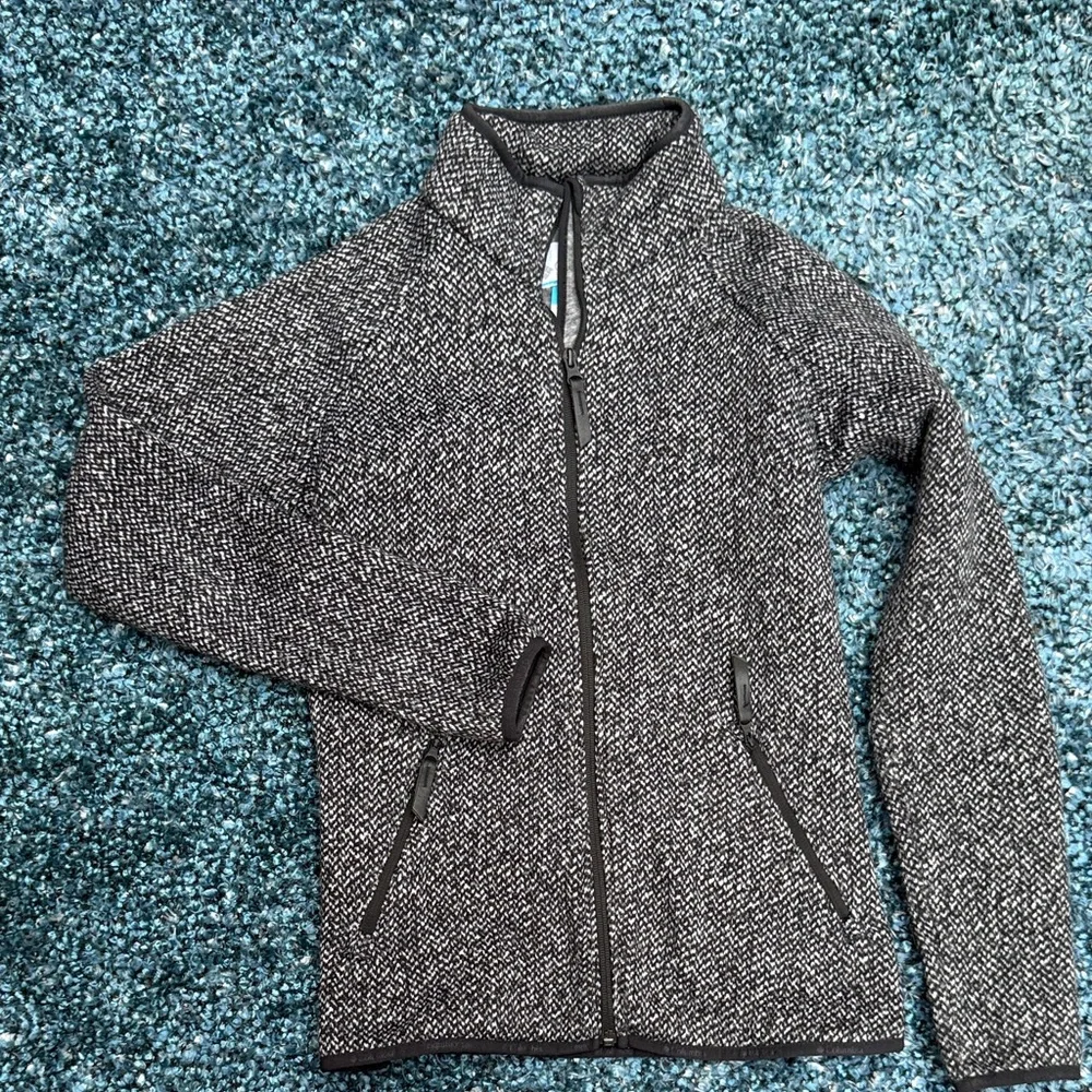 Black and White Zip-Up Fleece Jacket - Picture 1 of 4